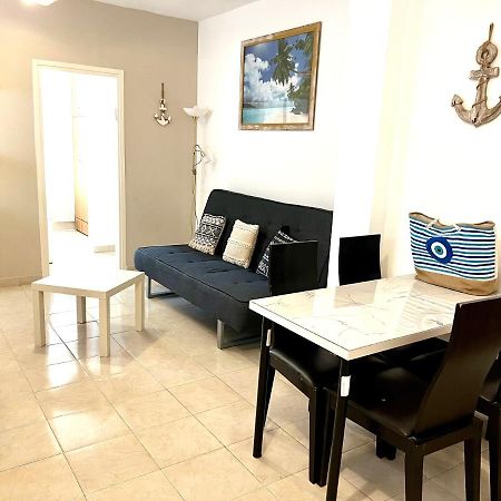 Shantell City Center Apartment Νετάνια Εξωτερικό φωτογραφία