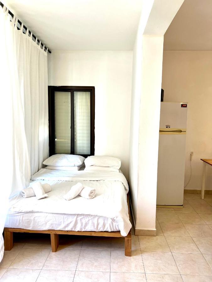 Shantell City Center Apartment Νετάνια Εξωτερικό φωτογραφία